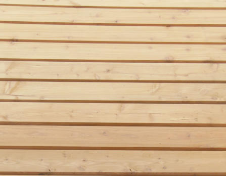 Stahltreppe mit auskragenden Stufen, Glastrennwand